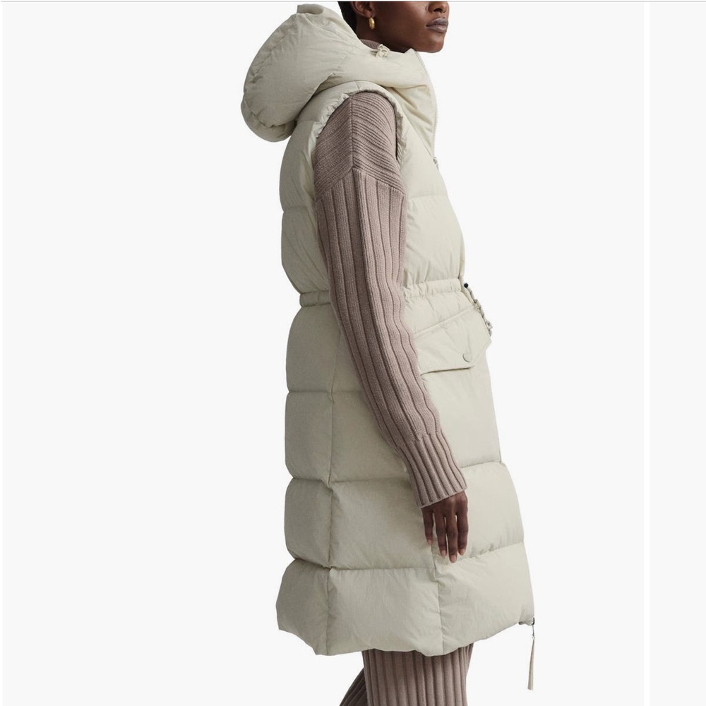 Varley Irving Water Resistant Hooded Vest - Picture 16 of 16